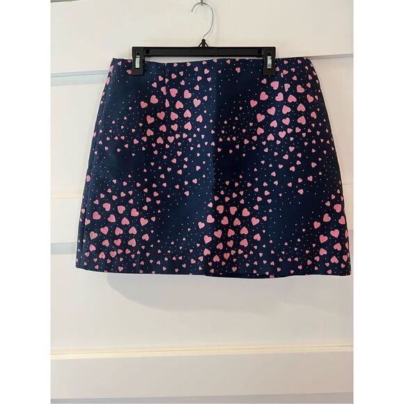 New Lilly Pulitzer Adler Skirt in True Navy and pattern Heart Jacquard